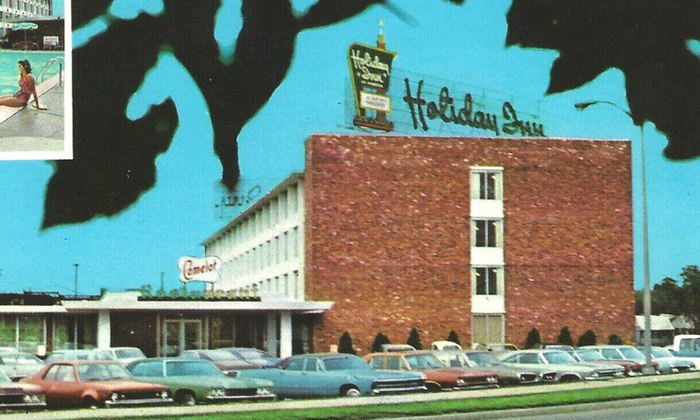 Holiday Inn - East Side Detroit Location (newer photo)